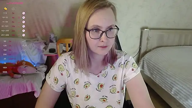 Snapshot of Agatha_Mott chatting on 31, 10, 2025 Agatha Mott online show from 31, 10, 2025