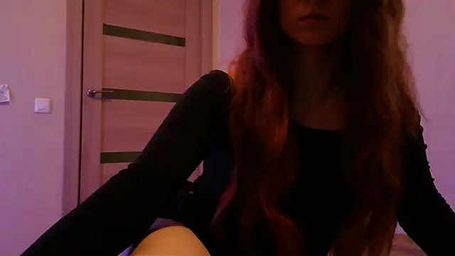 Snapshot of _AliceOwen_ chatting on 17, 3, 2025 AliceOwen online show from 17, 3, 2025