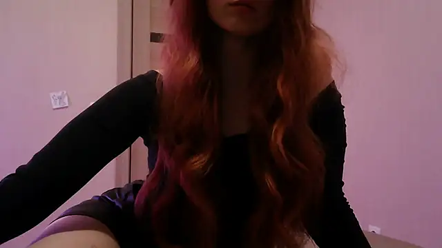 Snapshot of _AliceOwen_ chatting on 18, 3, 2025 AliceOwen online show from 18, 3, 2025