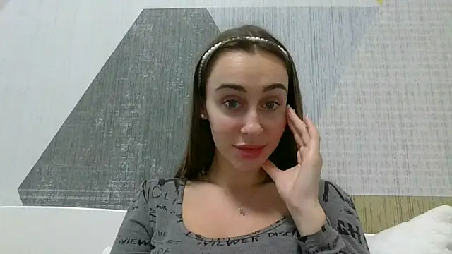 Barbie Giirls  online show from 5, 2, 2025