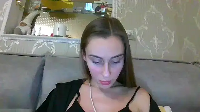 Barbie Giirls  online show from 13, 3, 2025