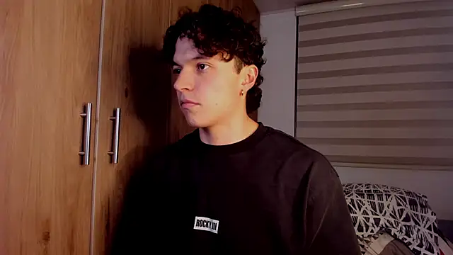 Snapshot of Mastrangelo_xxx chatting on 10, 1, 2026 Mastrangelo xxx online show from 10, 1, 2026