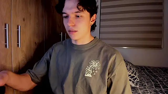 Snapshot of Mastrangelo_xxx chatting on 19, 2, 2026 Mastrangelo xxx online show from 19, 2, 2026