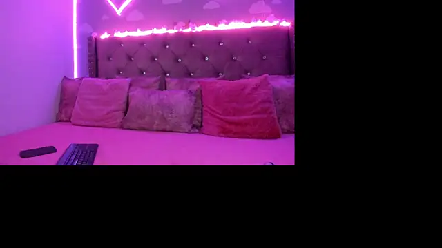 jynxmazee online show from 13, 2, 2025