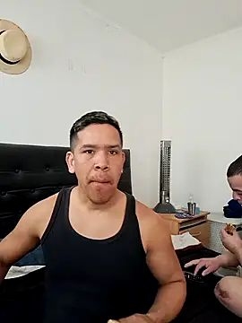 Snapshot of liamlara chatting on 9, 9, 2025 liamlara online show from 9, 9, 2025