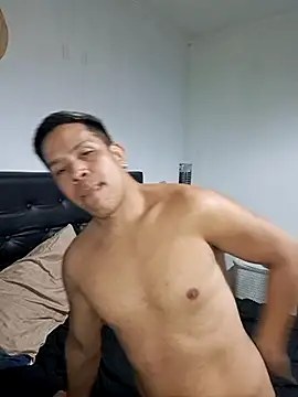 Snapshot of liamlara chatting on 20, 9, 2025 liamlara online show from 20, 9, 2025