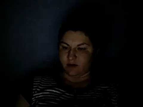 Snapshot of KiraSwee chatting on 27, 1, 2025 KiraSwee online show from 27, 1, 2025