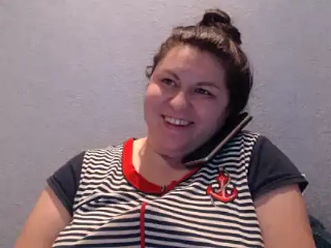 Snapshot of KiraSwee chatting on 29, 1, 2025 KiraSwee online show from 29, 1, 2025