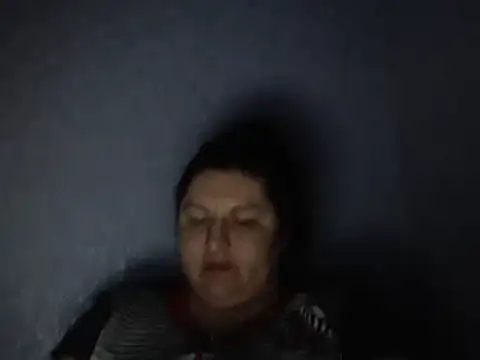 Snapshot of KiraSwee chatting on 4, 3, 2025 KiraSwee online show from 4, 3, 2025