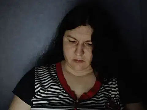 Snapshot of KiraSwee chatting on 6, 3, 2025 KiraSwee online show from 6, 3, 2025