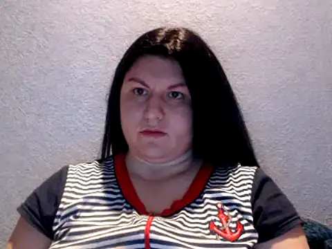 Snapshot of KiraSwee chatting on 16, 3, 2025 KiraSwee online show from 16, 3, 2025