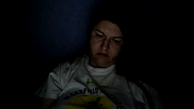 Snapshot of KiraSwee chatting on 14, 9, 2025 KiraSwee online show from 14, 9, 2025