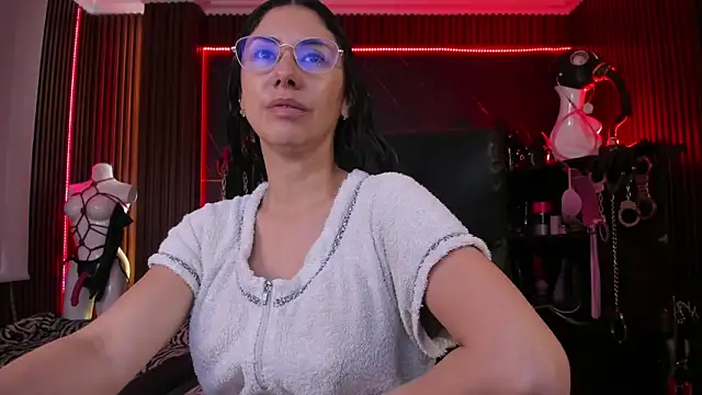 Snapshot of XiaQueen chatting on 30, 10, 2025 XiaQueen online show from 30, 10, 2025