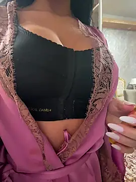 Snapshot of AlessiaExquisit chatting on 12, 1, 2026 AlessiaExquisit online show from 12, 1, 2026