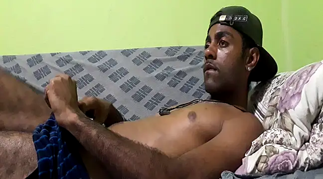 Snapshot of mlkaodazsul chatting on 13, 2, 2025 mlkaodazsul online show from 13, 2, 2025