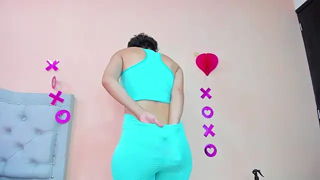 littletammy4u  online show from 27, 2, 2025