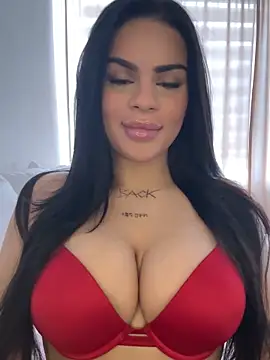 mrsbellanova online show from 9, 10, 2025