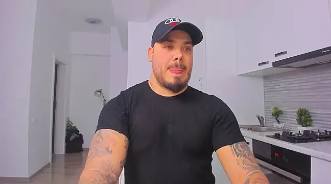 Snapshot of ZackMasterss chatting on 4, 2, 2025 ZackMasterss online show from 4, 2, 2025
