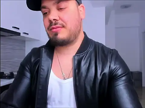 ZackMasterss online show from 28, 4, 2026