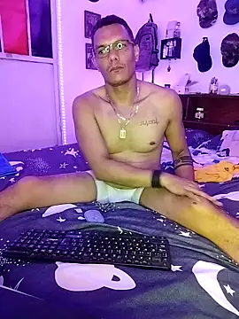 XhaseFoX online show from 5, 3, 2025
