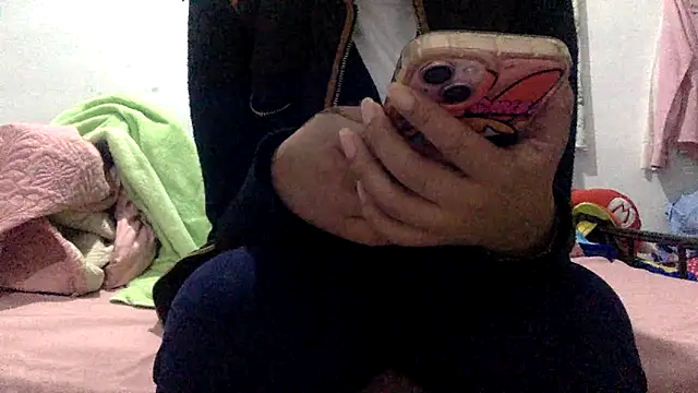 sharonlopez9611 online show from 5, 2, 2026