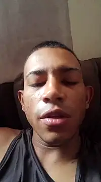 Snapshot of Mineirinho043 chatting on 3, 2, 2025 Mineirinho043 online show from 3, 2, 2025