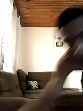 Snapshot of Mineirinho043 chatting on 14, 2, 2025 Mineirinho043 online show from 14, 2, 2025