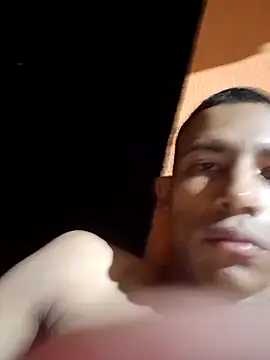 Snapshot of Mineirinho043 chatting on 17, 2, 2025 Mineirinho043 online show from 17, 2, 2025