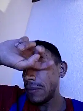 Snapshot of Mineirinho043 chatting on 6, 3, 2025 Mineirinho043 online show from 6, 3, 2025