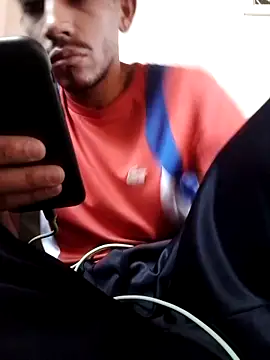 Snapshot of Mineirinho043 chatting on 14, 3, 2025 Mineirinho043 online show from 14, 3, 2025