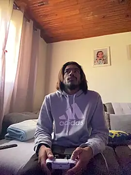 Mineirinho043 online show from 11, 5, 2026
