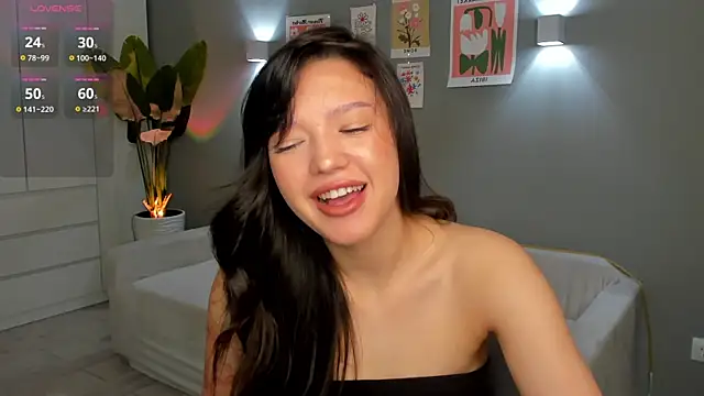 RikoAsada online show from 15, 11, 2025