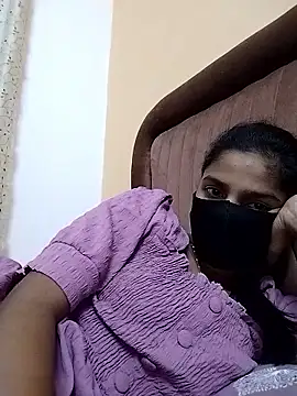 fuungirl38 online show from 11, 4, 2026