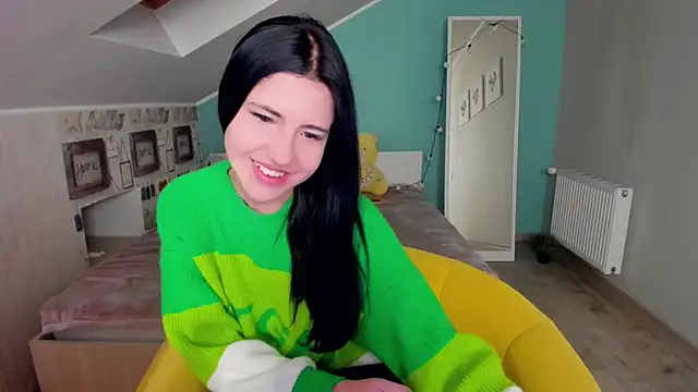 Snapshot of MalibuGirl_ chatting on 12, 2, 2025 MalibuGirl online show from 12, 2, 2025