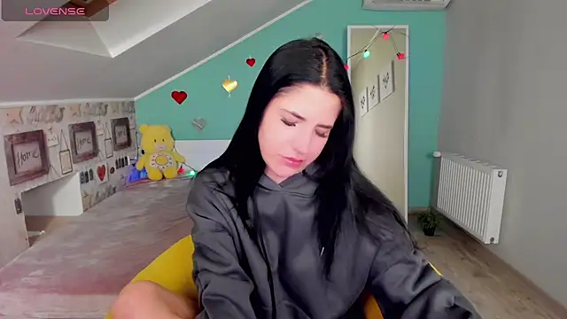 Snapshot of MalibuGirl_ chatting on 14, 2, 2025 MalibuGirl online show from 14, 2, 2025