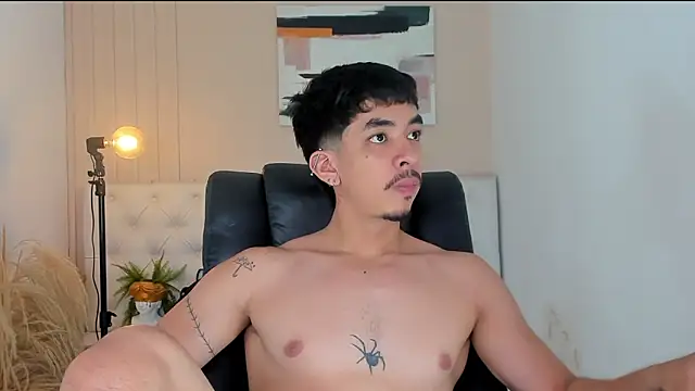 ISAAC CRYSTON online show from 9, 2, 2026