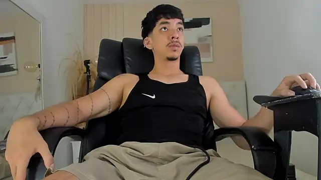 ISAAC CRYSTON online show from 6, 4, 2026