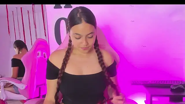 Maraxrivera online show from 3, 3, 2025