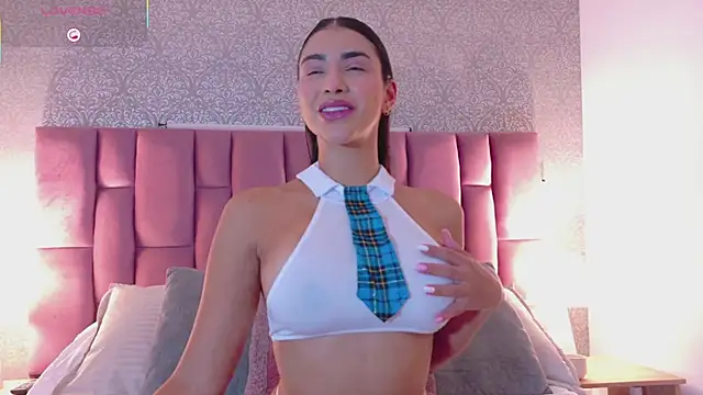 FelicityAdams online show from 18, 2, 2026