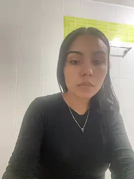 Snapshot of julieta_fn chatting on 10, 6, 2026 julieta fn online show from 10, 6, 2026