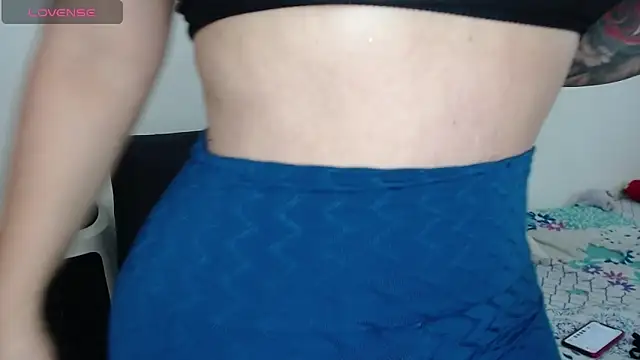 Daphne Gabor online show from 12, 11, 2025