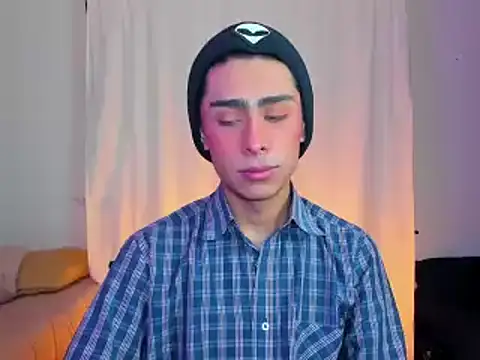 Snapshot of steve__gray chatting on 11, 2, 2025 steve gray online show from 11, 2, 2025