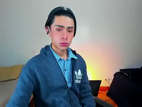 Snapshot of steve__gray chatting on 14, 2, 2025 steve gray online show from 14, 2, 2025