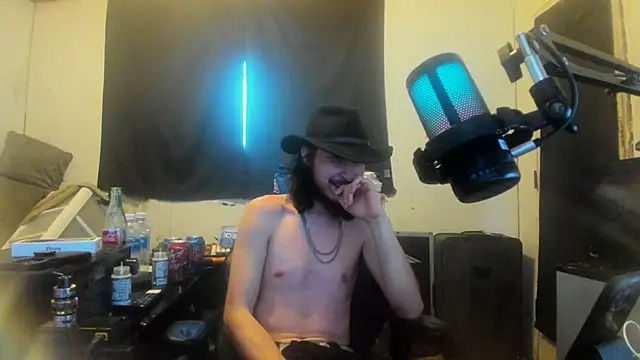 nuttyking2022 online show from 7, 2, 2025