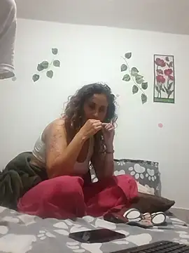 jeans and emma online show from 11, 11, 2025