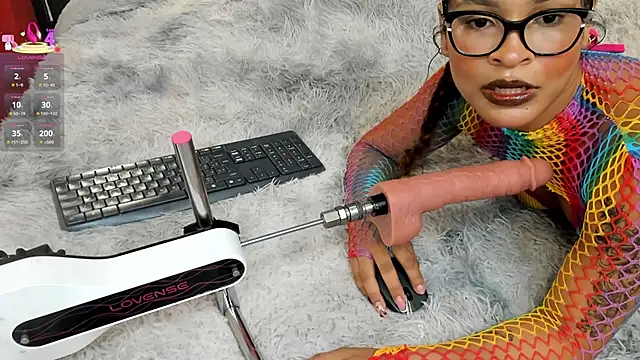 IVISBOUNCYASS online show from 9, 5, 2026