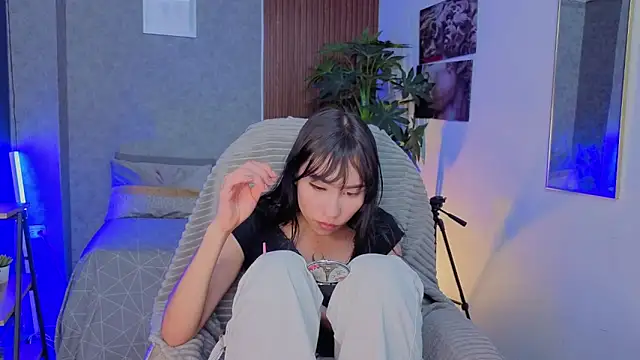 Snapshot of Miaa_Lee7 chatting on 23, 5, 2026 Miaa Lee7 online show from 23, 5, 2026