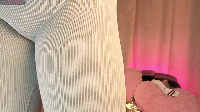 Snapshot of sophia_dumont chatting on 25, 2, 2026 sophia dumont online show from 25, 2, 2026