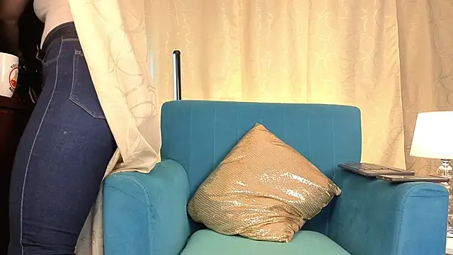 Snapshot of sophia_dumont chatting on 29, 4, 2026 sophia dumont online show from 29, 4, 2026