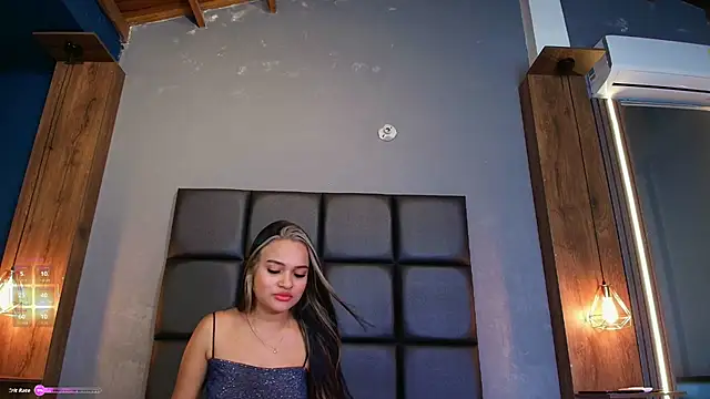  DANNA JONES online show from 25, 10, 2025